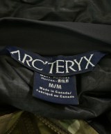 ARC'TERYX（アークテリクス）ダウンジャケット/ダウンベスト カーキ サイズ:M メンズ/2200672270017