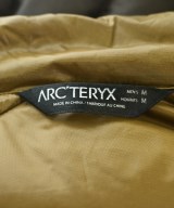 ARC'TERYX（アークテリクス）ダウンジャケット/ダウンベスト 茶 サイズ:M メンズ/2200731617067