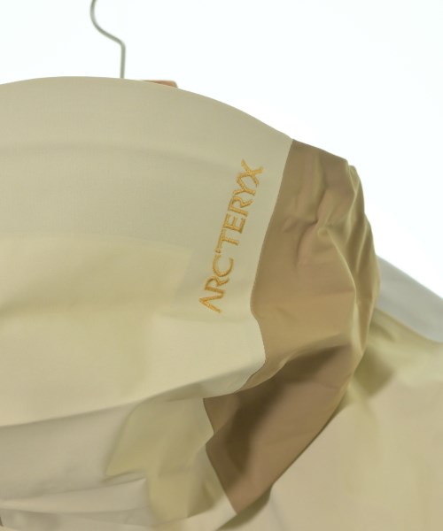 ARC'TERYX（アークテリクス）マウンテンパーカー ベージュ サイズ:L メンズ/2200732187040