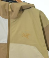 ARC'TERYX（アークテリクス）マウンテンパーカー ベージュ サイズ:L メンズ/2200732187040