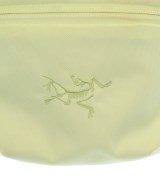 ARC'TERYX（アークテリクス）ショルダーバッグ 黄 サイズ:- レディース/2200717646081
