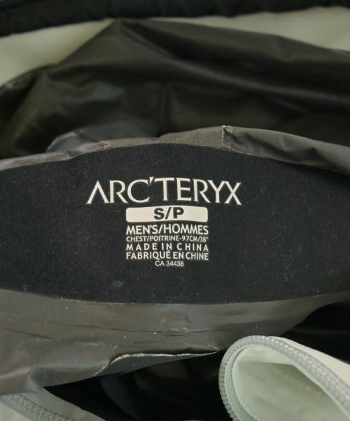 ARC'TERYX（アークテリクス）マウンテンパーカー 白 サイズ:S メンズ/2200721612027