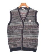 MONCLER ベスト