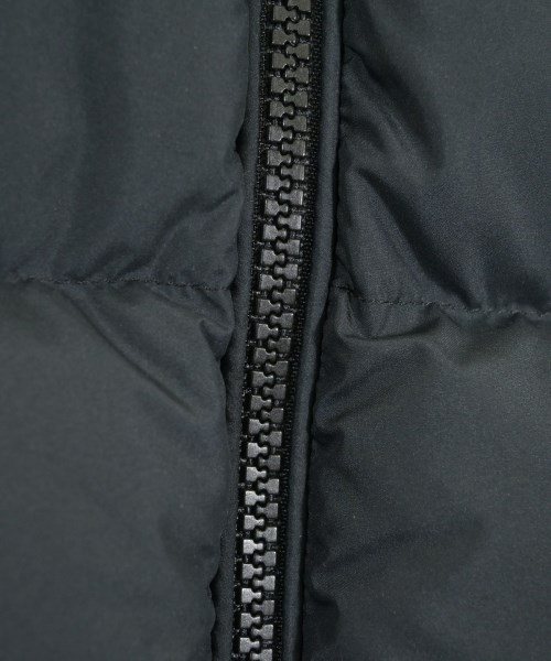 MONCLER（モンクレール）ダウンジャケット/ダウンベスト 紺 サイズ:1(S位) メンズ/2200635498052