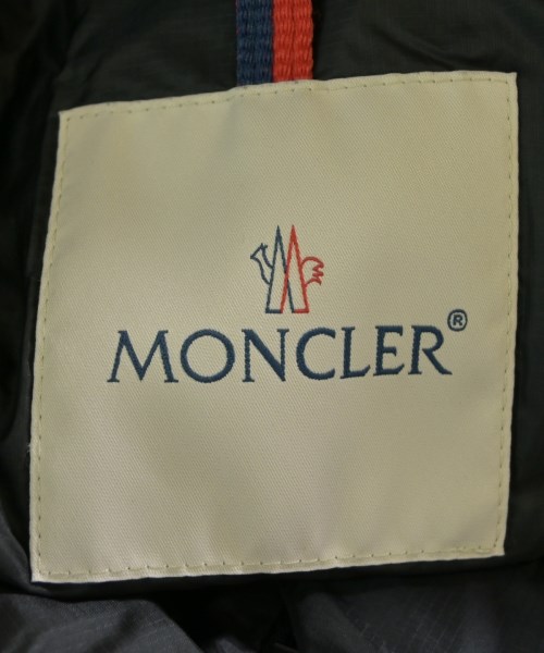 MONCLER（モンクレール）ダウンジャケット/ダウンベスト 黒 サイズ:4(XL位) メンズ/2200637221016