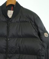 MONCLER（モンクレール）ダウンジャケット/ダウンベスト 黒 サイズ:4(XL位) メンズ/2200637221016