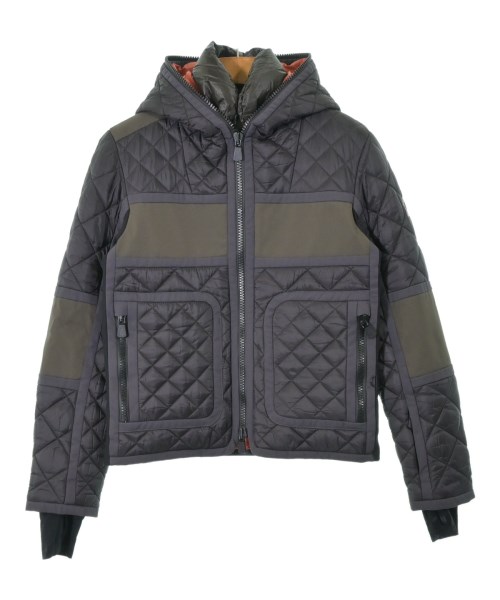 MONCLER GRENOBLE(モンクレールグルノーブル)ダウンジャケット/ダウンベスト グレー サイズ:1(S位)/2200637694032