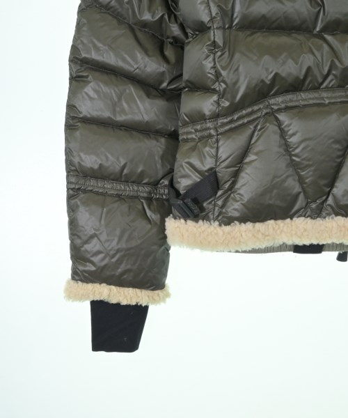 MONCLER GRENOBLE（モンクレールグルノーブル）ダウンジャケット/ダウンベスト カーキ サイズ:2(M位) メンズ/2200637694049