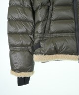 MONCLER GRENOBLE（モンクレールグルノーブル）ダウンジャケット/ダウンベスト カーキ サイズ:2(M位) メンズ/2200637694049