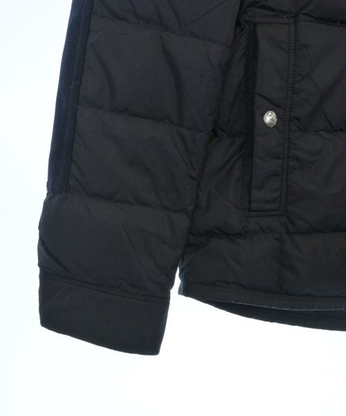 MONCLER（モンクレール）ダウンジャケット/ダウンベスト 紺 サイズ:3(L位) メンズ/2200609208021