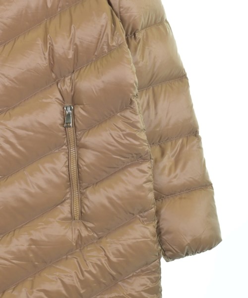 MONCLER（モンクレール）ダウンコート ベージュ サイズ:2(M位) レディース/2200641700019