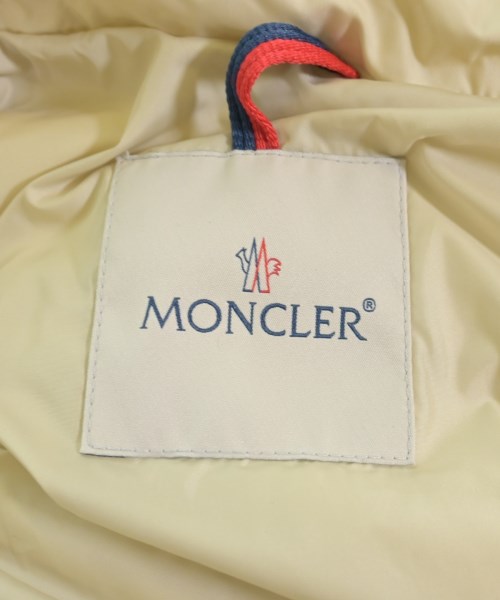 MONCLER（モンクレール）ダウンジャケット/ダウンベスト ベージュ サイズ:4(XL位) レディース/2200641825170