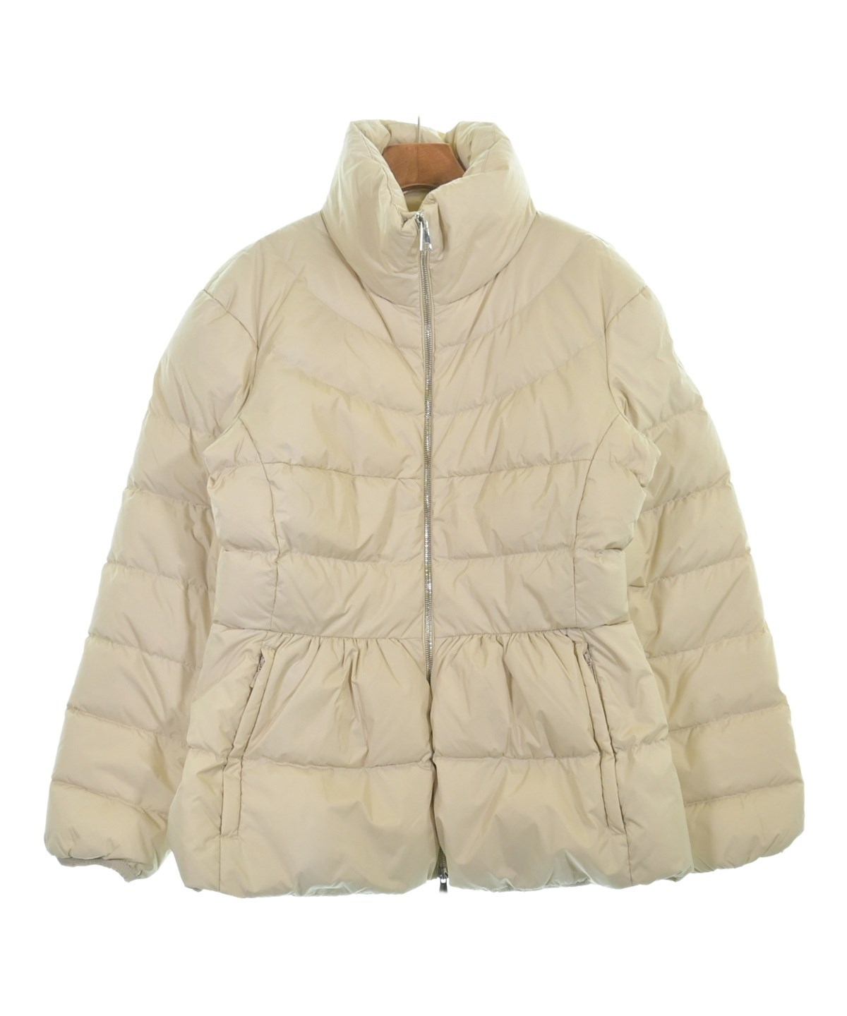 MONCLER ベージュ ダウンベスト サイズ2 MONCLER ベージュ ダウンベスト サイズ2