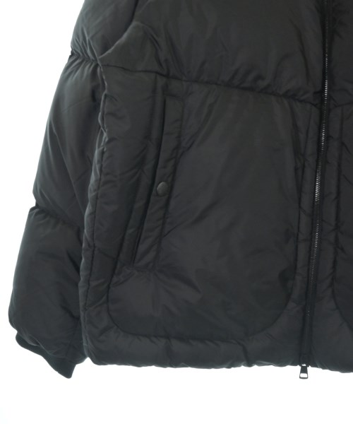 MONCLER（モンクレール）ダウンジャケット/ダウンベスト 黒 サイズ:2(M位) メンズ/2200642922014