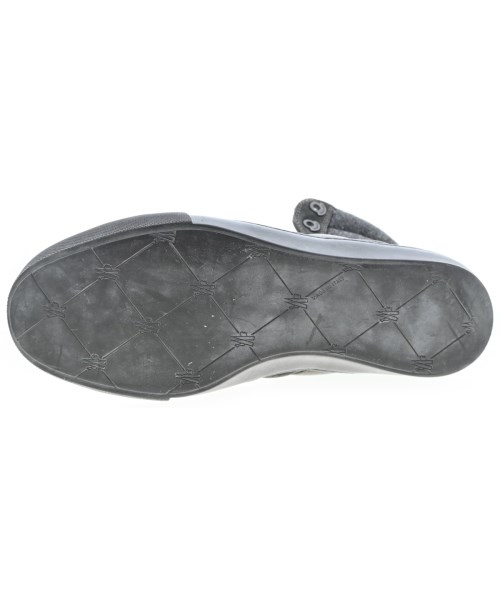 MONCLER（モンクレール）スニーカー グレー サイズ:EU40(25cm位) メンズ/2200644151382