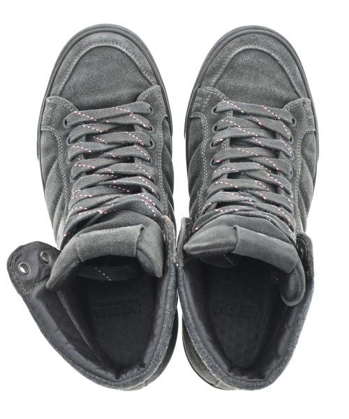 MONCLER（モンクレール）スニーカー グレー サイズ:EU40(25cm位) メンズ/2200644151382