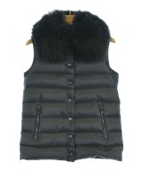 MONCLER ダウンジャケット/ダウンベスト