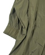MONCLER（モンクレール）その他 カーキ サイズ:2(M位) レディース/2200620393331