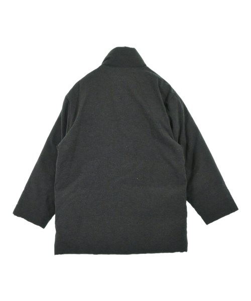 MONCLER（モンクレール）ダウンジャケット/ダウンベスト グレー サイズ:1(S位) メンズ/2200622256061