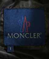 MONCLER（モンクレール）ダウンジャケット/ダウンベスト グレー サイズ:1(S位) メンズ/2200622256061