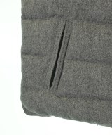 MONCLER（モンクレール）ダウンジャケット/ダウンベスト グレー サイズ:1(S位) メンズ/2200611648105