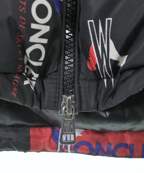 MONCLER（モンクレール）ダウンジャケット/ダウンベスト 黒 サイズ:2(M位) メンズ/2200627740022