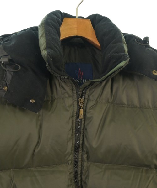 MONCLER（モンクレール）ダウンジャケット/ダウンベスト カーキ サイズ:1(S位) メンズ/2200628269119