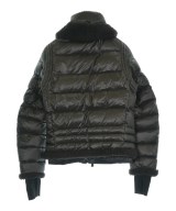 MONCLER（モンクレール）ダウンジャケット/ダウンベスト 茶 サイズ:1(S位) メンズ/2200629362062