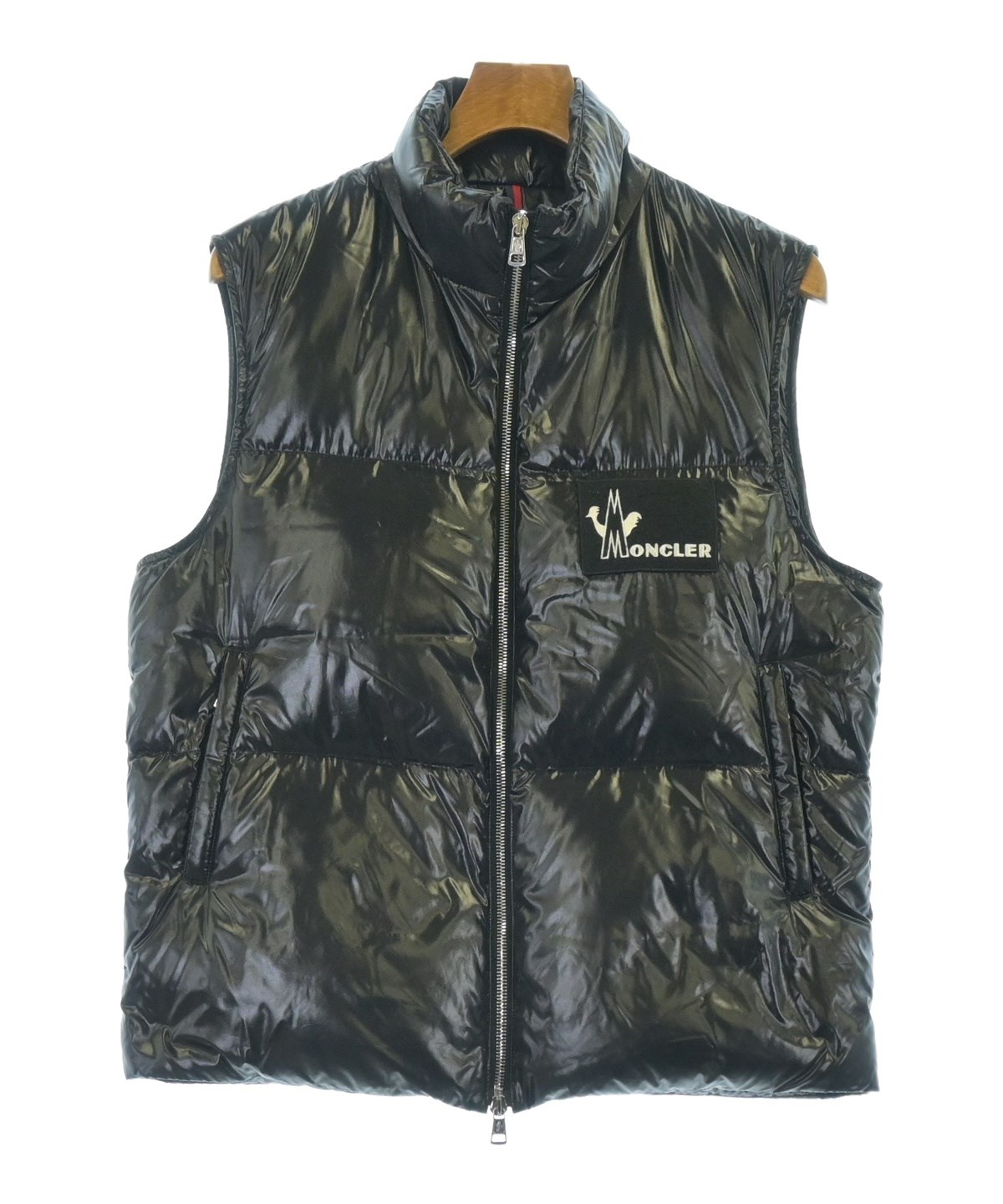 MONCLER（モンクレール）ダウンジャケット/ダウンベスト 黒 サイズ:1(S