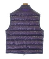 MONCLER（モンクレール）ダウンジャケット/ダウンベスト 紫 サイズ:2(M位) メンズ/2200615638027