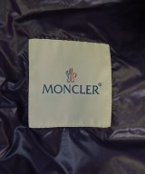 MONCLER（モンクレール）ダウンジャケット/ダウンベスト 紫 サイズ:2(M位) メンズ/2200615638027
