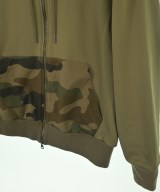 MONCLER（モンクレール）パーカー カーキ サイズ:XL メンズ/2200630220221