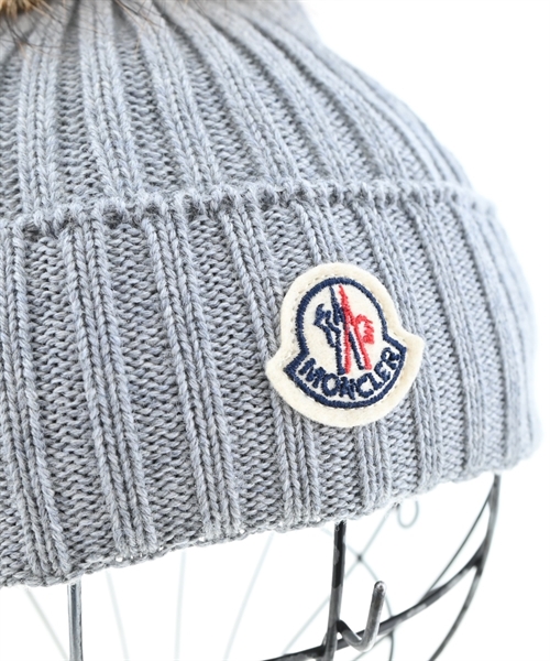 MONCLER（モンクレール）ニットキャップ・ビーニー グレー サイズ:- レディース/2200605995567
