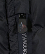 MONCLER（モンクレール）ダウンジャケット/ダウンベスト 黒 サイズ:-(XL位) メンズ/2200612594012