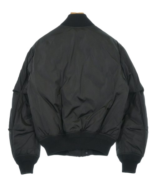 MONCLER（モンクレール）ブルゾン 黒 サイズ:0(XS位) メンズ/2200613725019