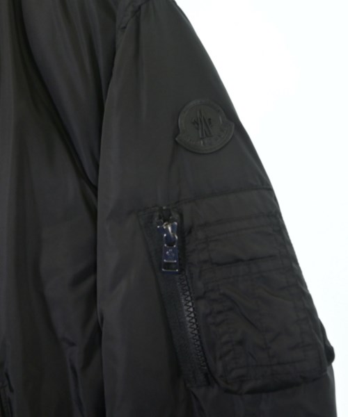 MONCLER（モンクレール）ブルゾン 黒 サイズ:0(XS位) メンズ/2200613725019