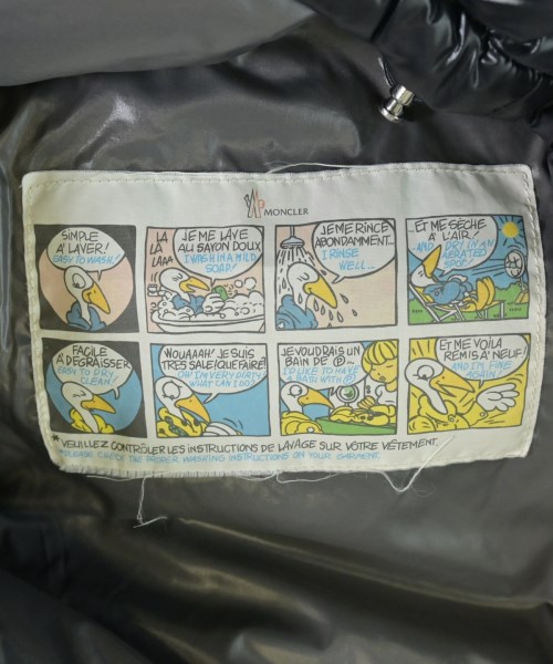 MONCLER（モンクレール）ダウンジャケット/ダウンベスト 黒 サイズ:4(XL位) メンズ/2200614381078