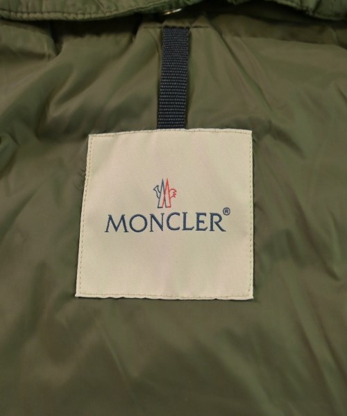 MONCLER（モンクレール）ダウンジャケット/ダウンベスト カーキ サイズ:3(L位) メンズ/2200614840018