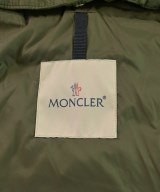 MONCLER（モンクレール）ダウンジャケット/ダウンベスト カーキ サイズ:3(L位) メンズ/2200614840018