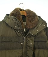 MONCLER（モンクレール）ダウンジャケット/ダウンベスト カーキ サイズ:3(L位) メンズ/2200614840018