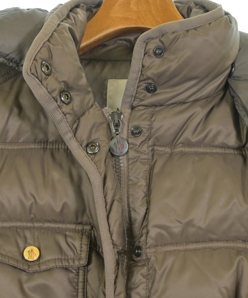 MONCLER（モンクレール）ダウンコート ベージュ サイズ:1(S位) レディース/2200615086019