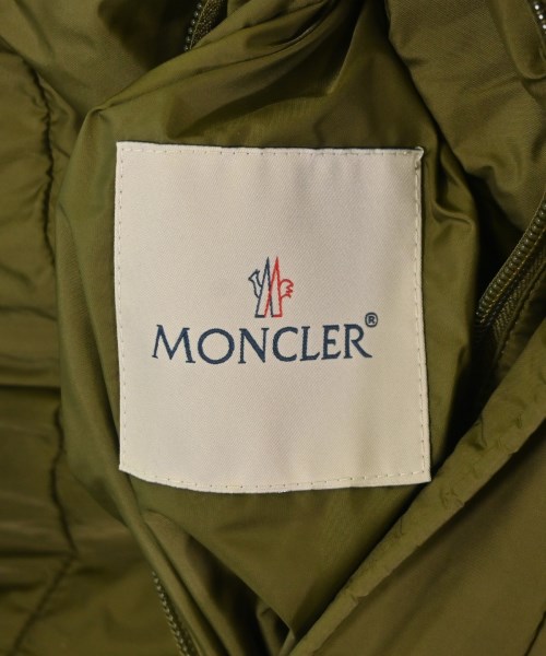 MONCLER（モンクレール）ダウンジャケット/ダウンベスト その他（柄物・カラフル） サイズ:2(M位) メンズ/2200615422015