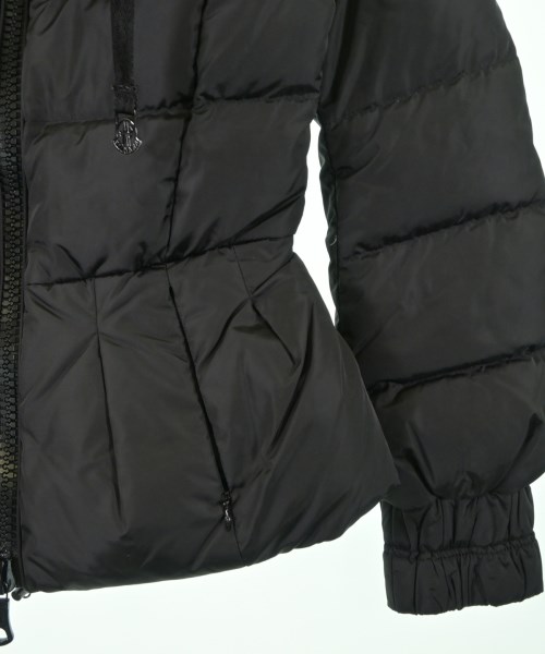 MONCLER（モンクレール）ダウンジャケット/ダウンベスト 黒 サイズ:1(S位) レディース/2200617734024