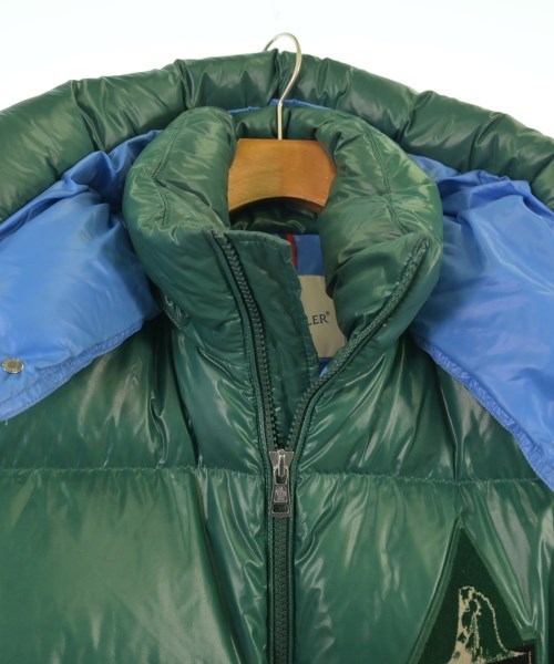 MONCLER（モンクレール）ダウンジャケット/ダウンベスト 緑 サイズ:3(L位) メンズ/2200619831011