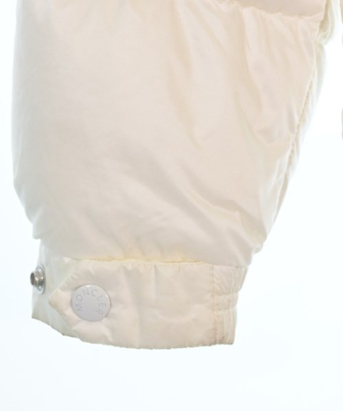 MONCLER（モンクレール）ダウンジャケット/ダウンベスト 白 サイズ:2(M位) メンズ/2200666719294