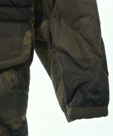 MONCLER（モンクレール）ダウンジャケット/ダウンベスト その他（柄物・カラフル） サイズ:2(M位) メンズ/2200663371013