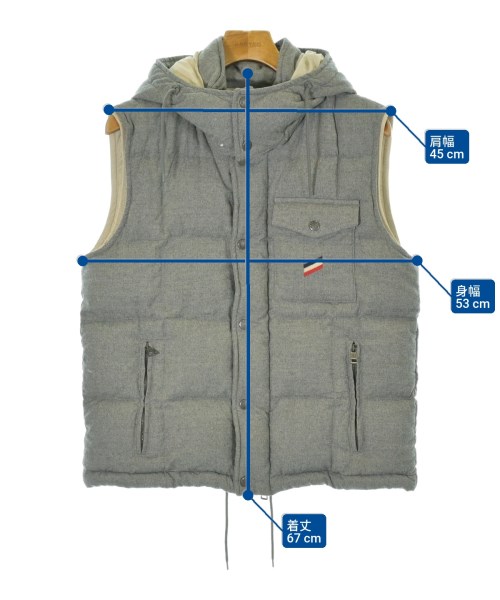 MONCLER（モンクレール）ダウンジャケット/ダウンベスト グレー サイズ:3(L位) メンズ/2200663371068