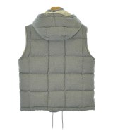 MONCLER（モンクレール）ダウンジャケット/ダウンベスト グレー サイズ:3(L位) メンズ/2200663371068