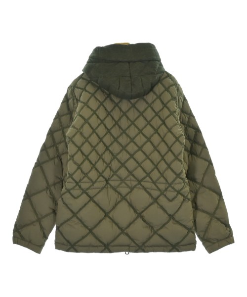 MONCLER（モンクレール）ダウンジャケット/ダウンベスト カーキ サイズ:2(M位) メンズ/2200663371075