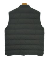 MONCLER（モンクレール）ダウンジャケット/ダウンベスト 黒 サイズ:3(L位) メンズ/2200668074940